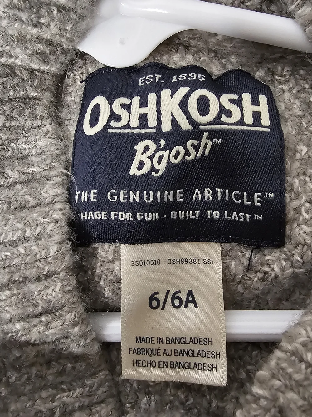 Boys Oshkosh Hoodie Sweater Super Soft Light Gray Fall Outdoor Sz 6A
